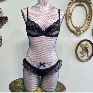 Agent Provocateur Fifi Lingerie Set 34C Size 2 Pink Black Sheer Lace NWT